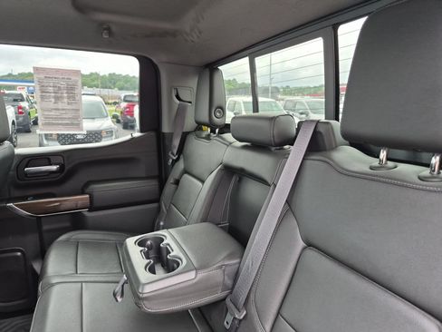 Used 2021 Chevrolet Silverado 1500 LT Trail Boss w/ Convenience Package II AWD/4WD image 19