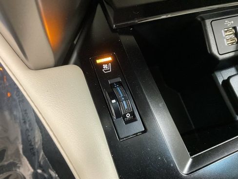 Used 2020 Lexus GX 460 460 image 37