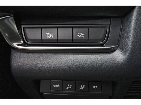 Certified 2025 MAZDA CX-30 AWD 2.5 S w/ Premium Package image 18