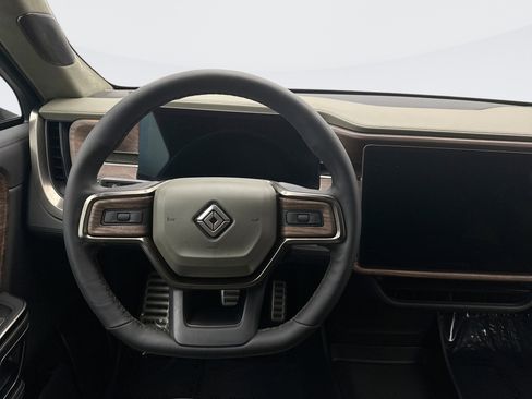Used 2022 Rivian R1S Launch Edition image 12