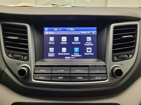 Used 2018 Hyundai Tucson SEL image 25