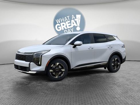 New 2026 Kia Sportage LX AWD/4WD image 3