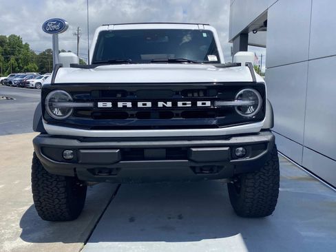Used 2024 Ford Bronco Outer Banks AWD/4WD image 10