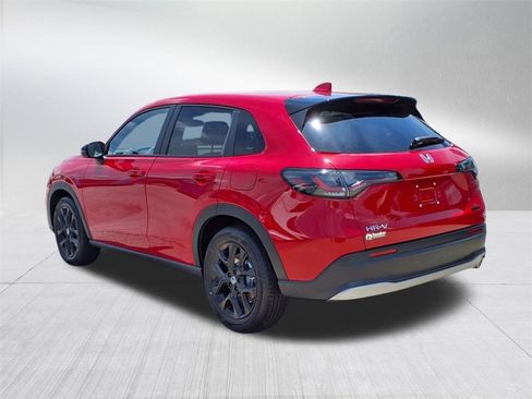 Certified 2025 Honda HR-V Sport image 6