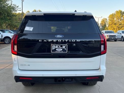 New 2025 Ford Expedition Active image 36