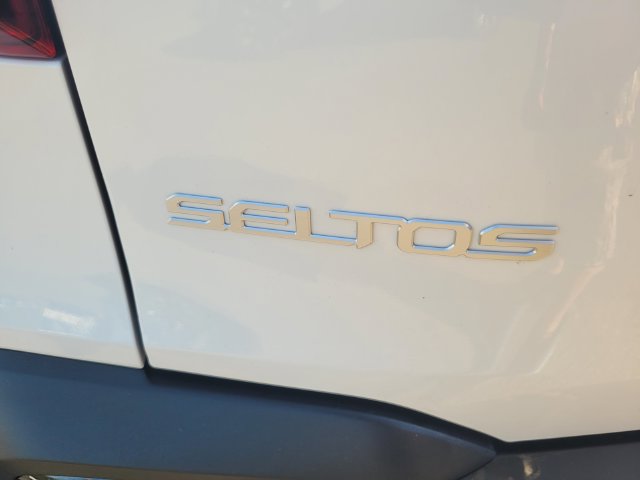 Used 2026 Kia Seltos S FWD image 7