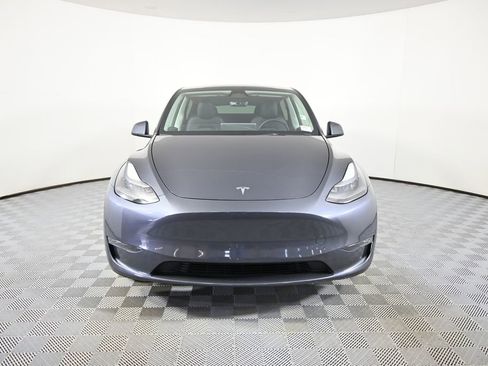 Used 2023 Tesla Model Y Long Range AWD/4WD image 10