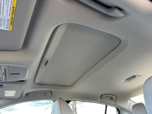 New 2026 Nissan Sentra SL w/ Floor Mat Package image 34