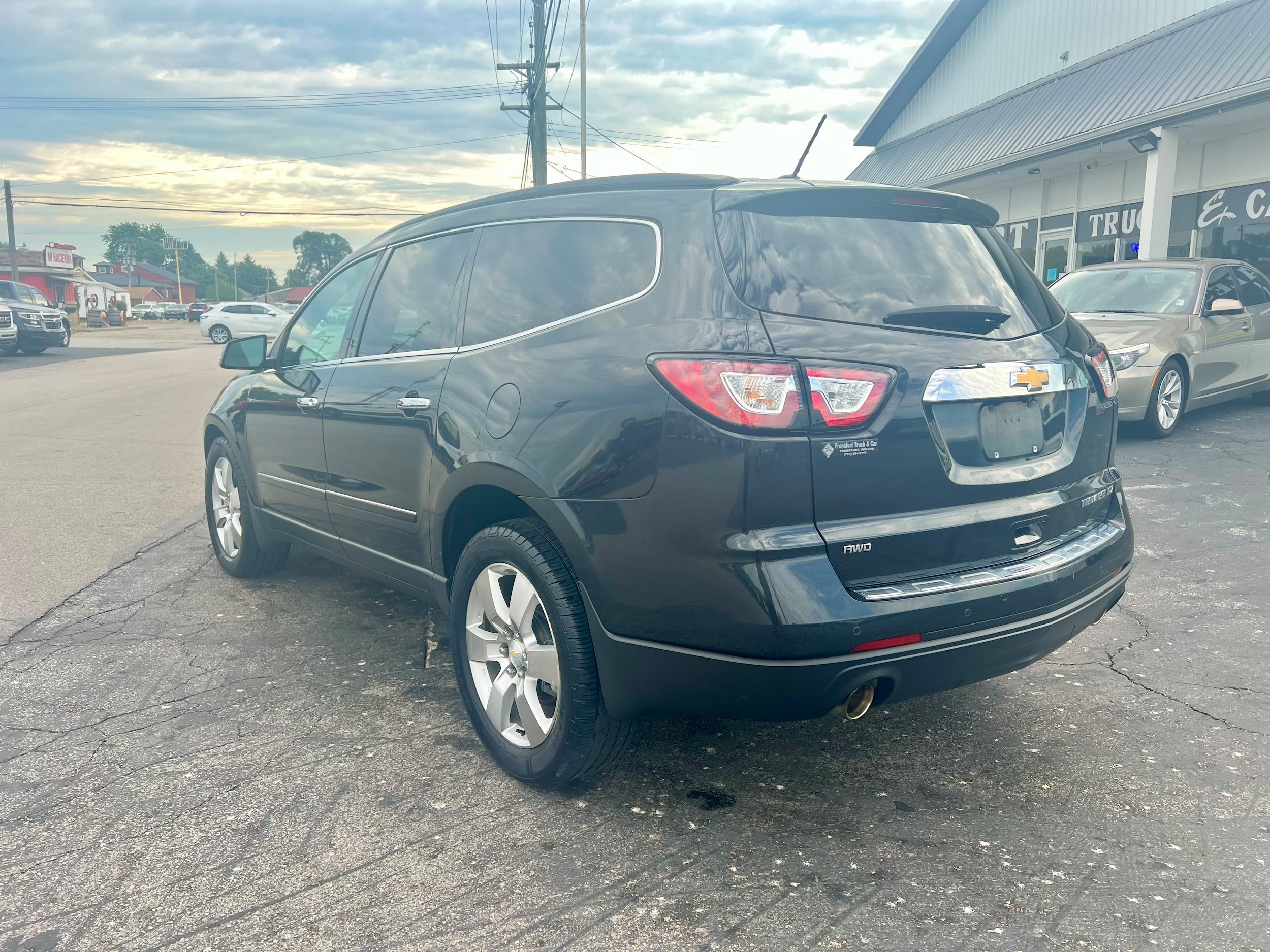 Used 2014 Chevrolet Traverse LTZ AWD/4WD image 5