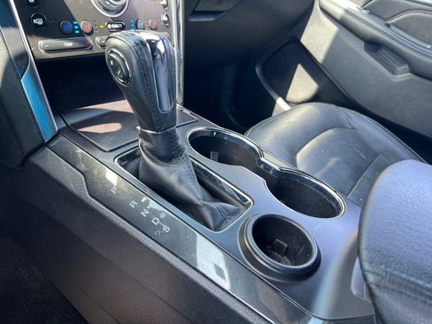Used 2019 Ford Explorer Limited w/ Class III Trailer Tow Package FWD image 22