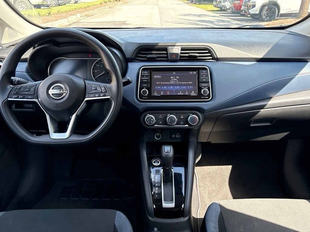 Used 2025 Nissan Versa SV FWD image 20