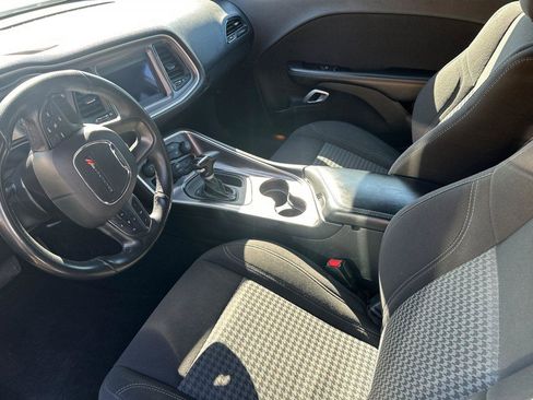 Used 2022 Dodge Challenger SXT w/ Blacktop Package image 9