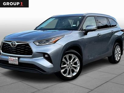 Used 2023 Toyota Highlander Limited