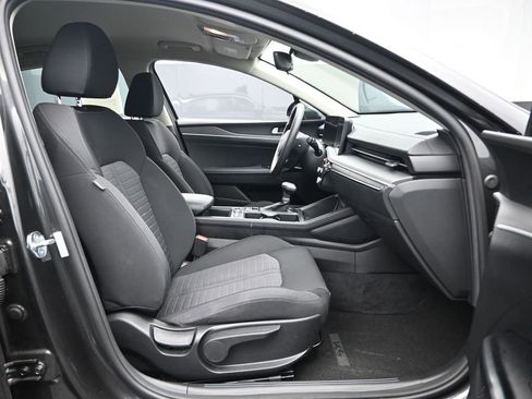 Used 2025 Kia K5 LXS image 31