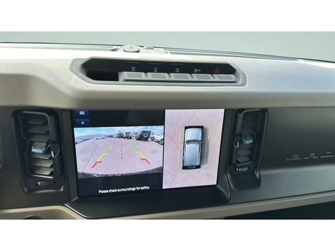 Used 2022 Ford Bronco Wildtrak AWD/4WD image 15