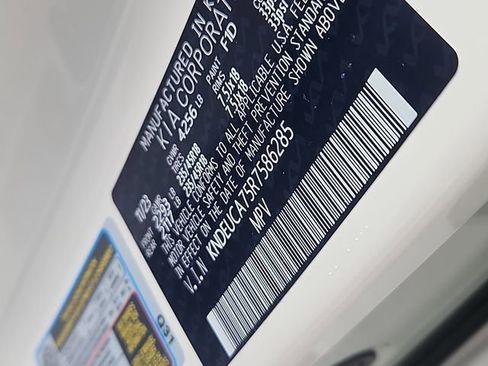 Certified 2024 Kia Seltos X-Line image 14