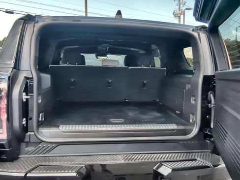 Used 2025 GMC Hummer EV 2X image 27