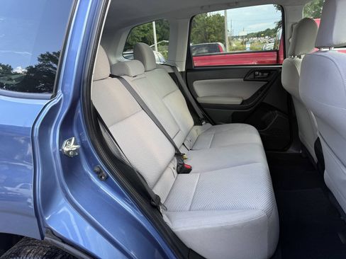 Used 2017 Subaru Forester 2.5i Premium AWD/4WD image 16