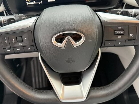 Used 2026 INFINITI QX60 Pure w/ Cargo Package FWD image 23