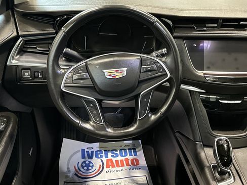 Used 2018 Cadillac XT5 Premium Luxury AWD/4WD image 30