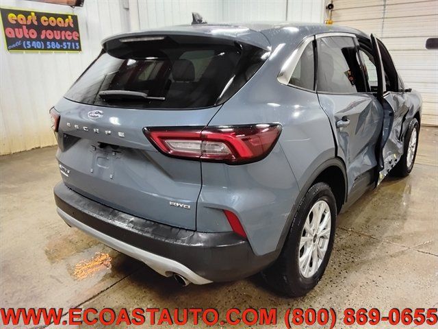 Used 2023 Ford Escape Active w/ Tech Pack #1 AWD/4WD image 3