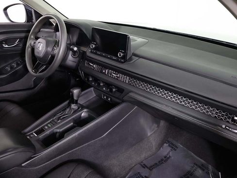 Used 2023 Honda Accord EX image 28