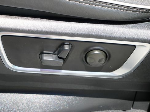 Used 2026 RAM 1500 Laramie w/ Night Edition AWD/4WD image 30