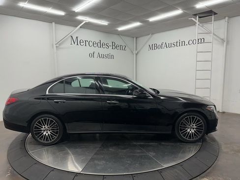 Used 2025 Mercedes-Benz C 300 Sedan image 8