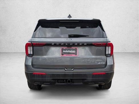 New 2026 Ford Explorer Active AWD/4WD image 7