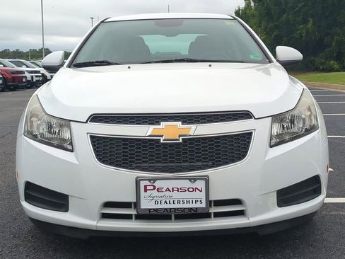 Used 2014 Chevrolet Cruze LT FWD image 8