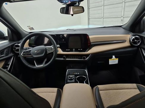 New 2026 Chevrolet Equinox ACTIV image 21