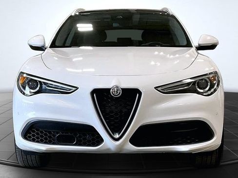 Used 2021 Alfa Romeo Stelvio Ti w/ Active Assist 2 Package TI AWD/4WD image 3