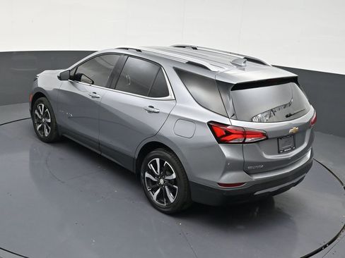 Used 2024 Chevrolet Equinox Premier image 14