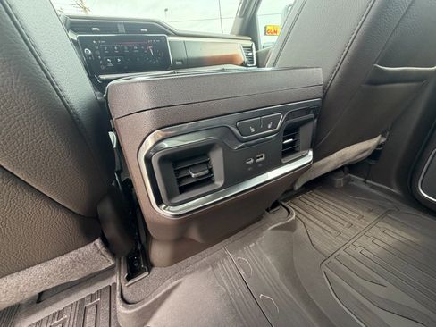 New 2026 GMC Sierra 3500 Denali w/ Denali Reserve Package AWD/4WD image 30