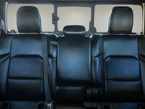 Used 2020 Jeep Gladiator Rubicon image 16