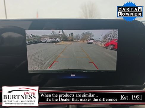 Certified 2025 Chevrolet Trax LT w/ Driver Confidence Package image 2