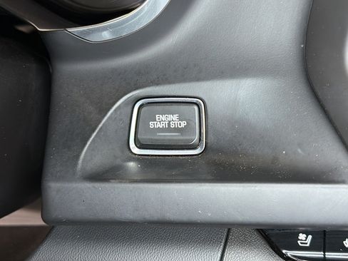 Used 2016 Chevrolet Camaro SS RWD image 23