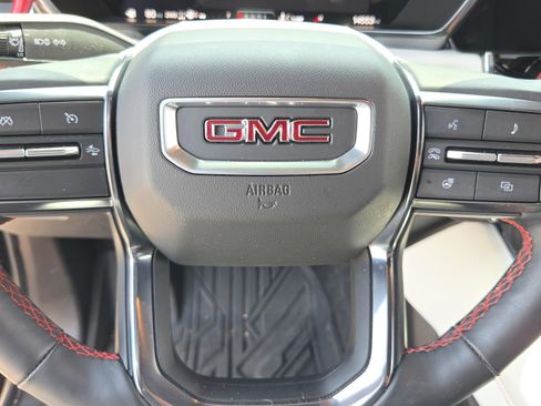 Used 2024 GMC Canyon AT4X AWD/4WD image 25