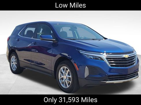 Certified 2023 Chevrolet Equinox LT FWD image 2