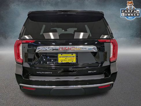 Used 2023 GMC Yukon SLT w/ SLT Luxury Package AWD/4WD image 5
