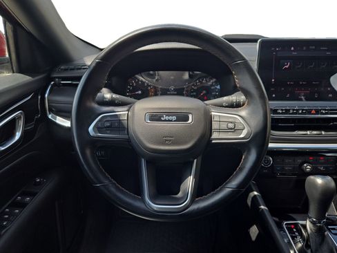 Used 2022 Jeep Compass Limited AWD/4WD image 18