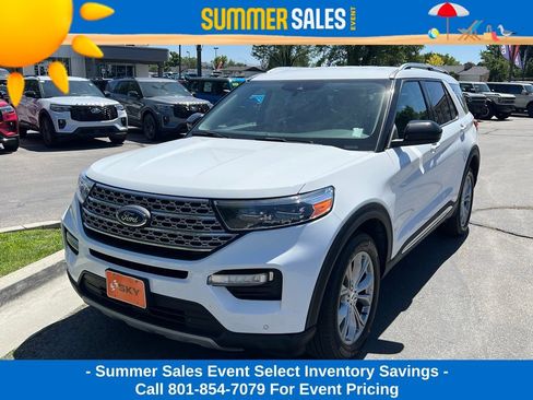 Used 2023 Ford Explorer Limited AWD/4WD image 2