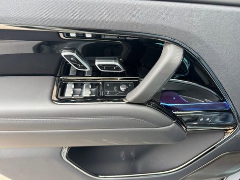 New 2026 Land Rover Range Rover Sport SV image 15