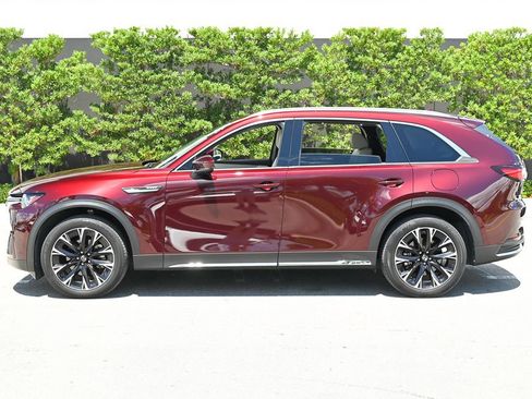 Certified 2024 MAZDA CX-90 Plug-In Hybrid w/ Premium Plus AWD/4WD image 3