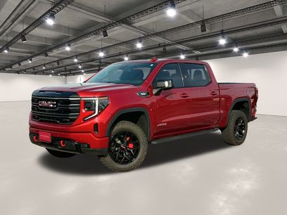 Used 2025 GMC Sierra 1500 AT4 w/ AT4 Premium Package