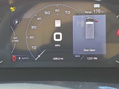 Used 2023 RAM ProMaster 3500 w/ Driver Convenience Group image 22