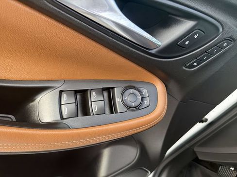 Used 2020 Buick Encore GX Essence FWD image 10