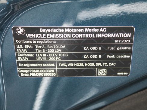 Certified 2023 BMW 540i w/ Premium Package RWD image 28