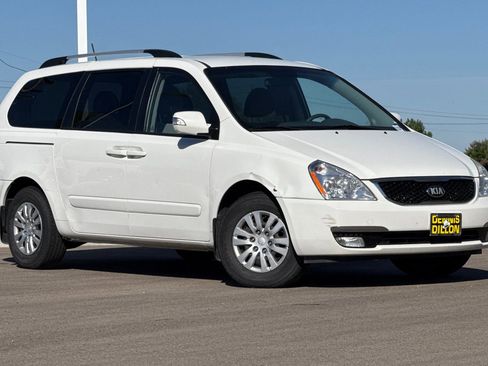 Used 2014 Kia Sedona LX FWD image 1