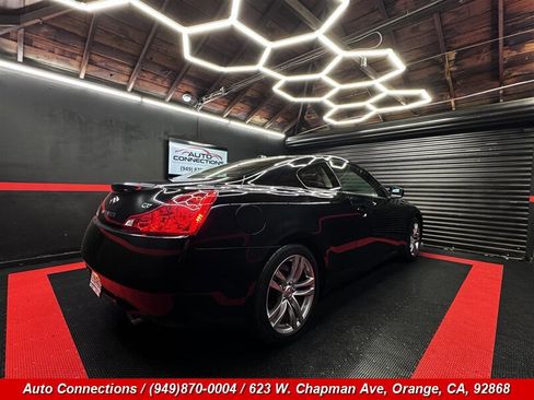 Used 2009 INFINITI G37 Journey image 3